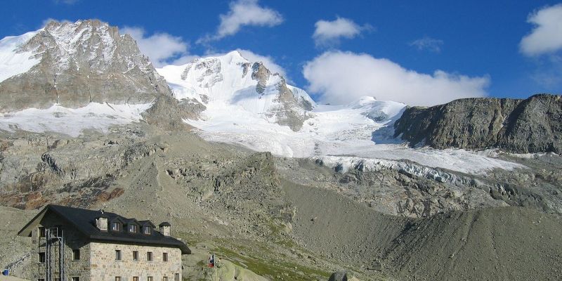 Rifugio alpino Federico Chabod / 2.750 m / Loc. Côte Savolère / Valsavarenche