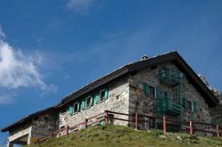 Rifugio alpino Elisabetta / 2195m / Loc. Lex Blanche - Val Veny / Courmayeur